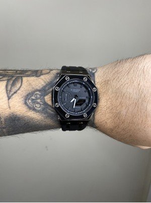 G-SHOCK GM-2100 PRETO